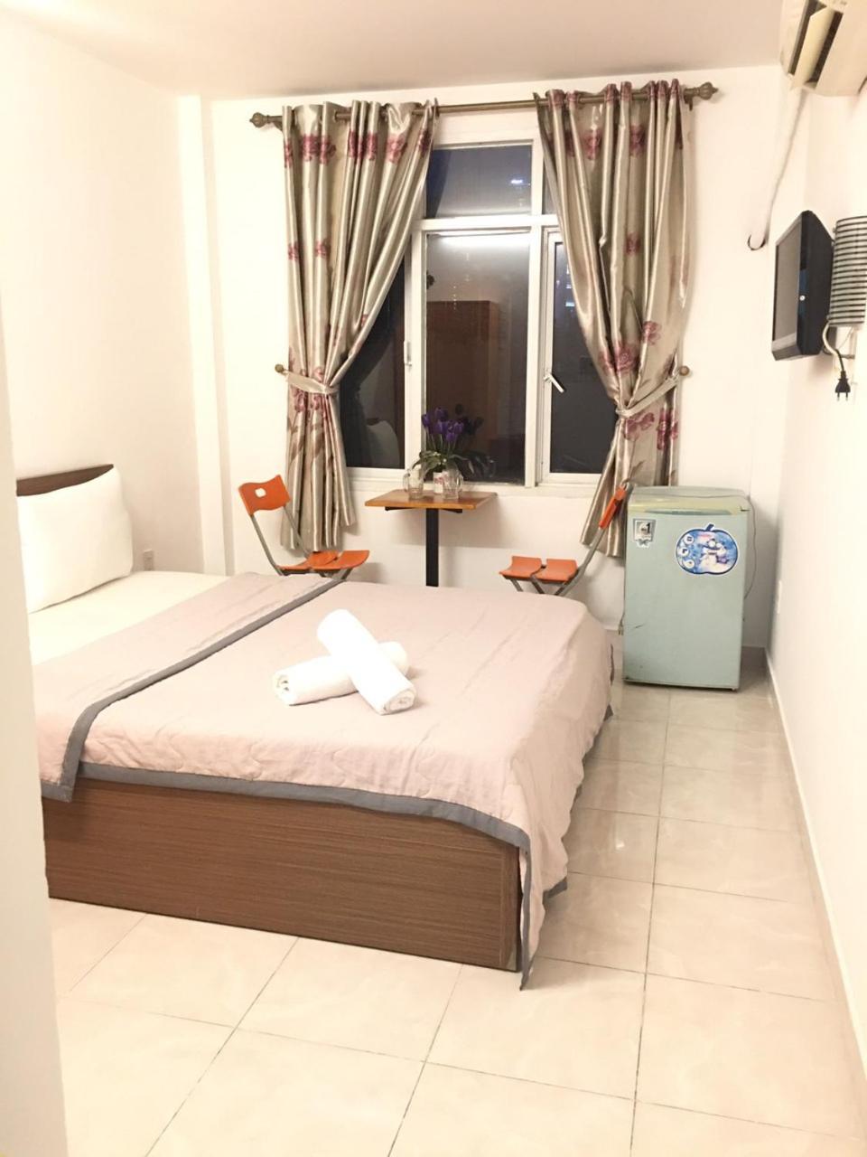 Thanhha Guesthouse At Bui Vien Walking Street Хошимін Екстер'єр фото