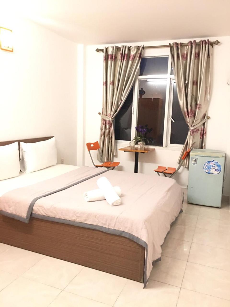 Thanhha Guesthouse At Bui Vien Walking Street Хошимін Екстер'єр фото