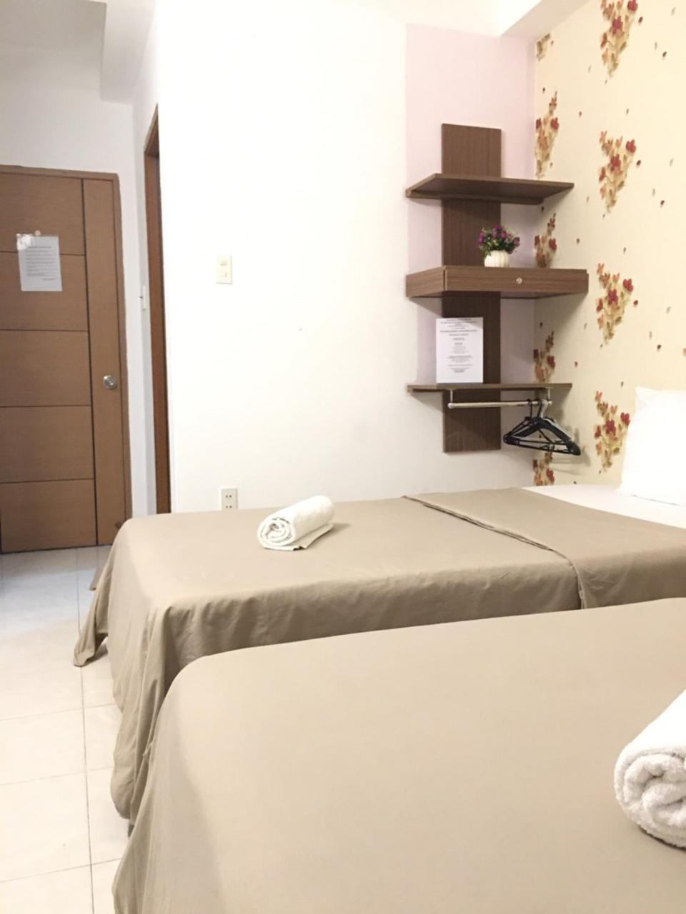 Thanhha Guesthouse At Bui Vien Walking Street Хошимін Екстер'єр фото